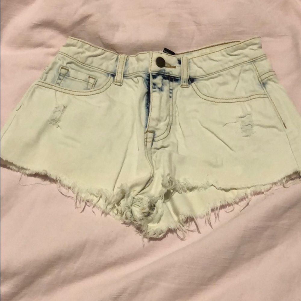 F21 bleached white shorts